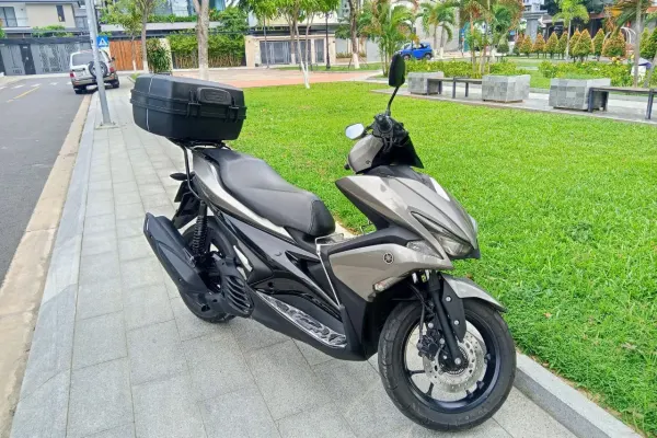 Yamaha NVX 2
