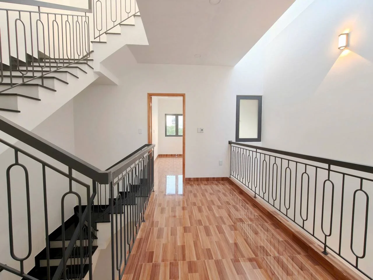 House, 4 спальни, 225.00 м² 5