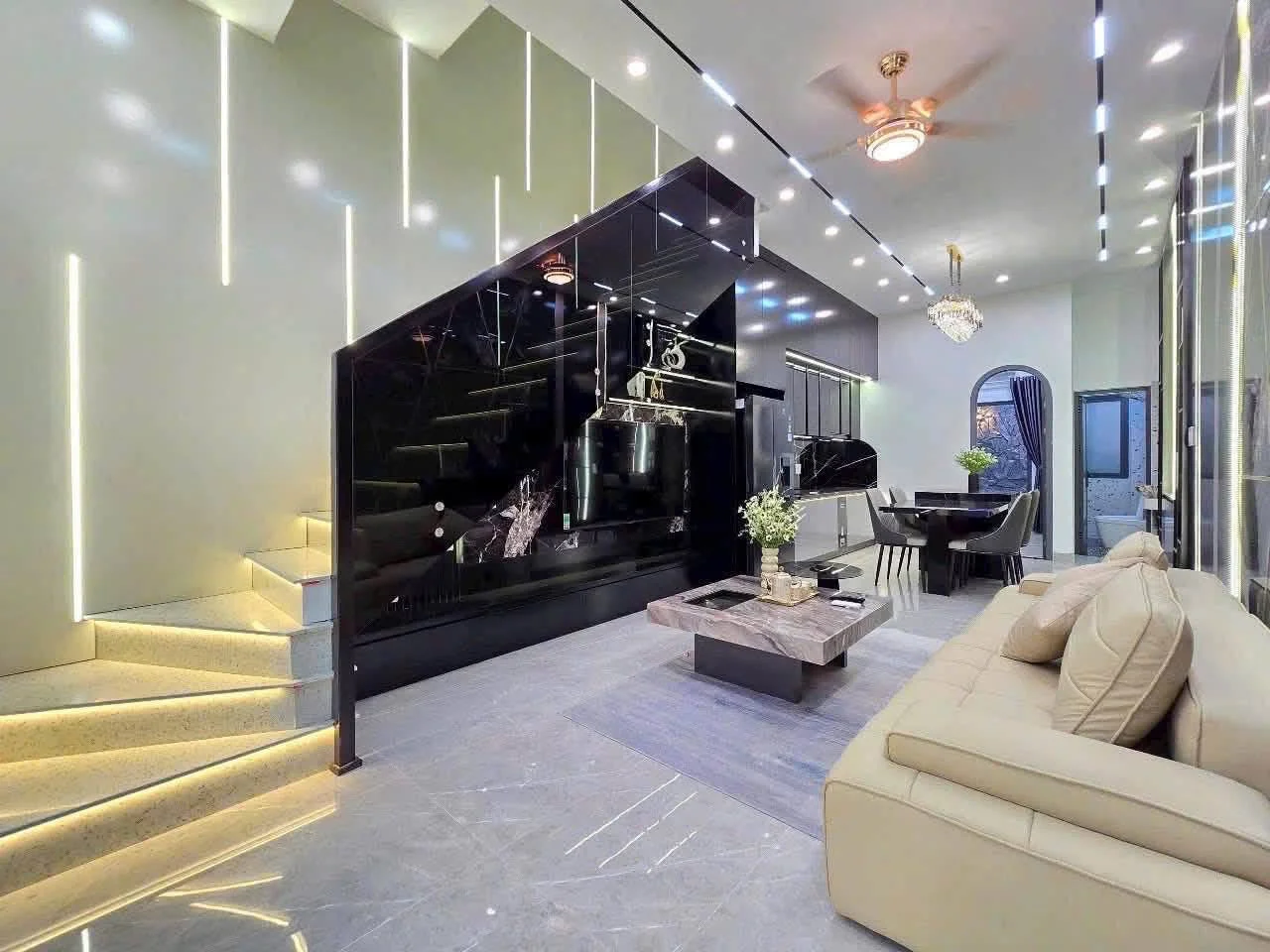 House, 4 спальни, 70.00 м² 3