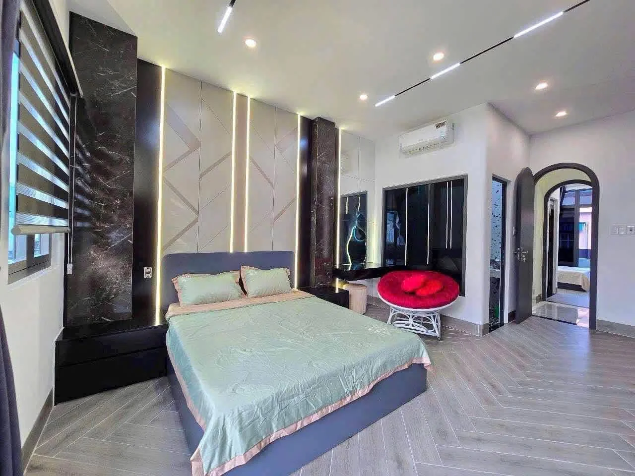 House, 4 спальни, 70.00 м² 5