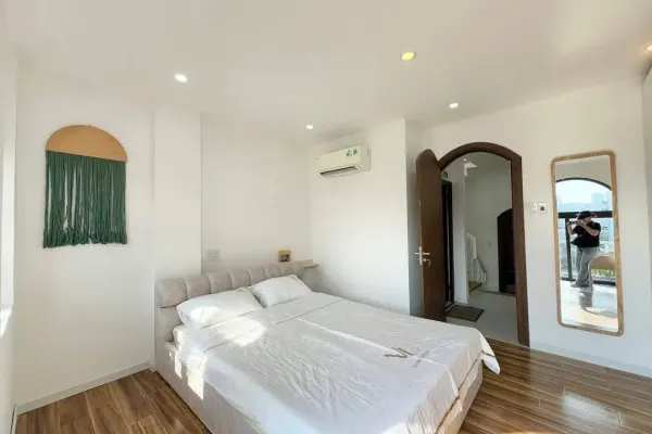 House, 4 спальни 8
