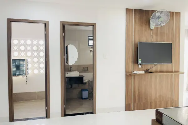 Studio 4
