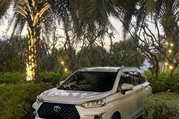 Toyota Veloz 2