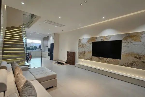 Villa, 3 спальни, 270.00 м²