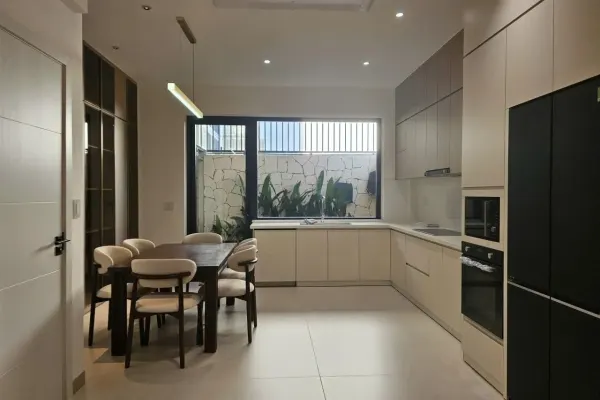 Villa, 3 спальни, 270.00 м² 2