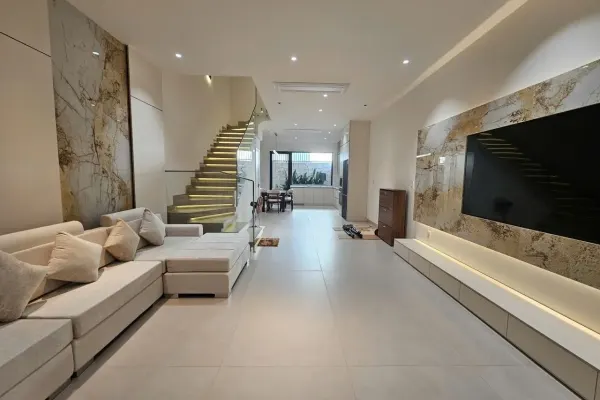 Villa, 3 спальни, 270.00 м² 4