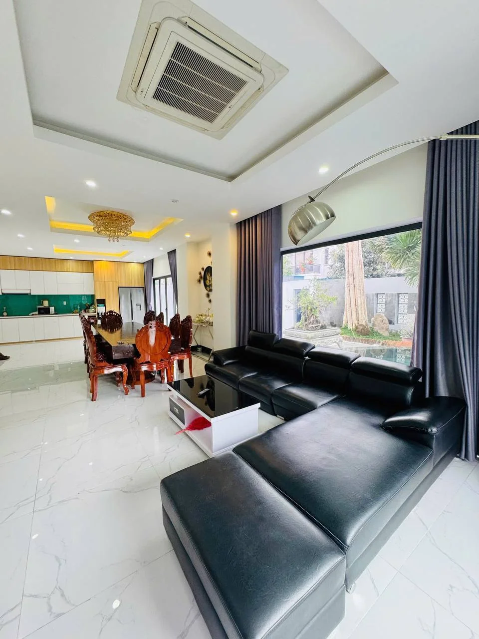 House, 5 спальни, 400.00 м² 4