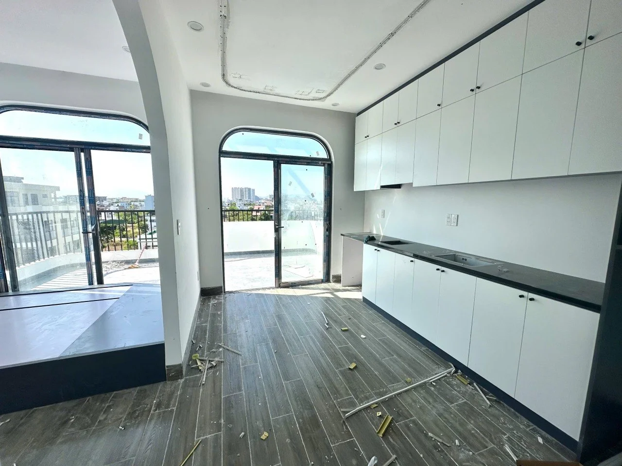 Penthouse 4