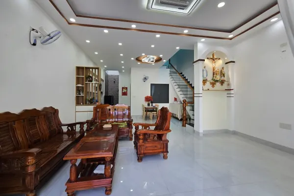House, 4 спальни 2