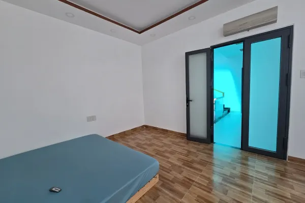 House, 4 спальни 7