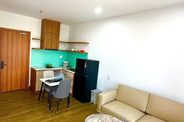 Apartment 5