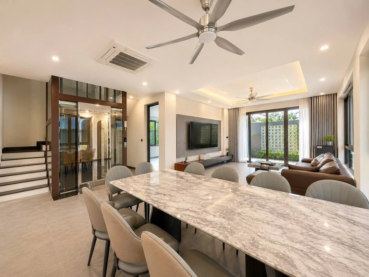Villa, 6 спальни, 600.00 м² 6