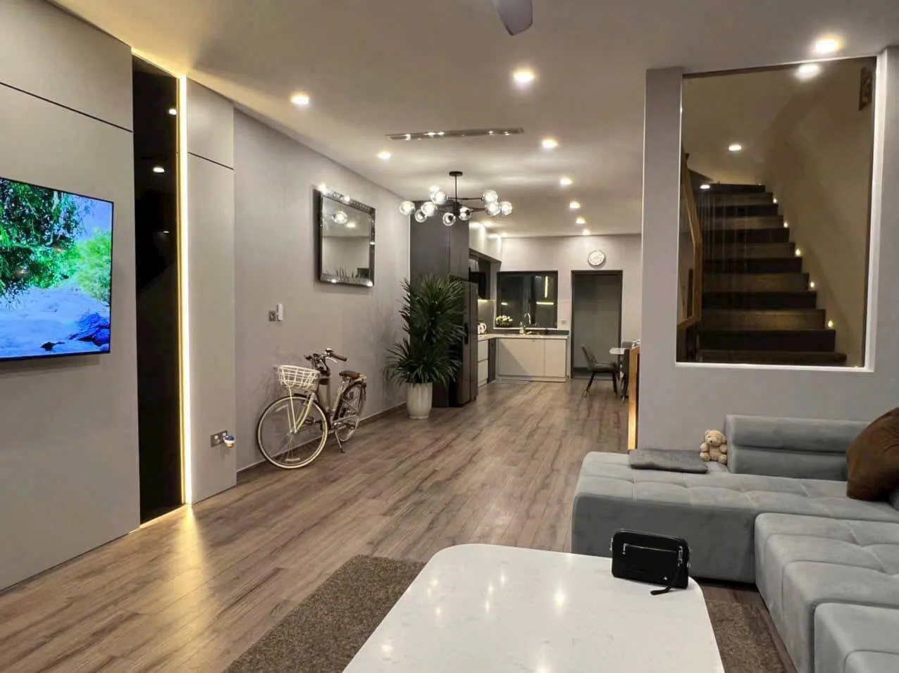 House, 3 спальни, 270.00 м² 4