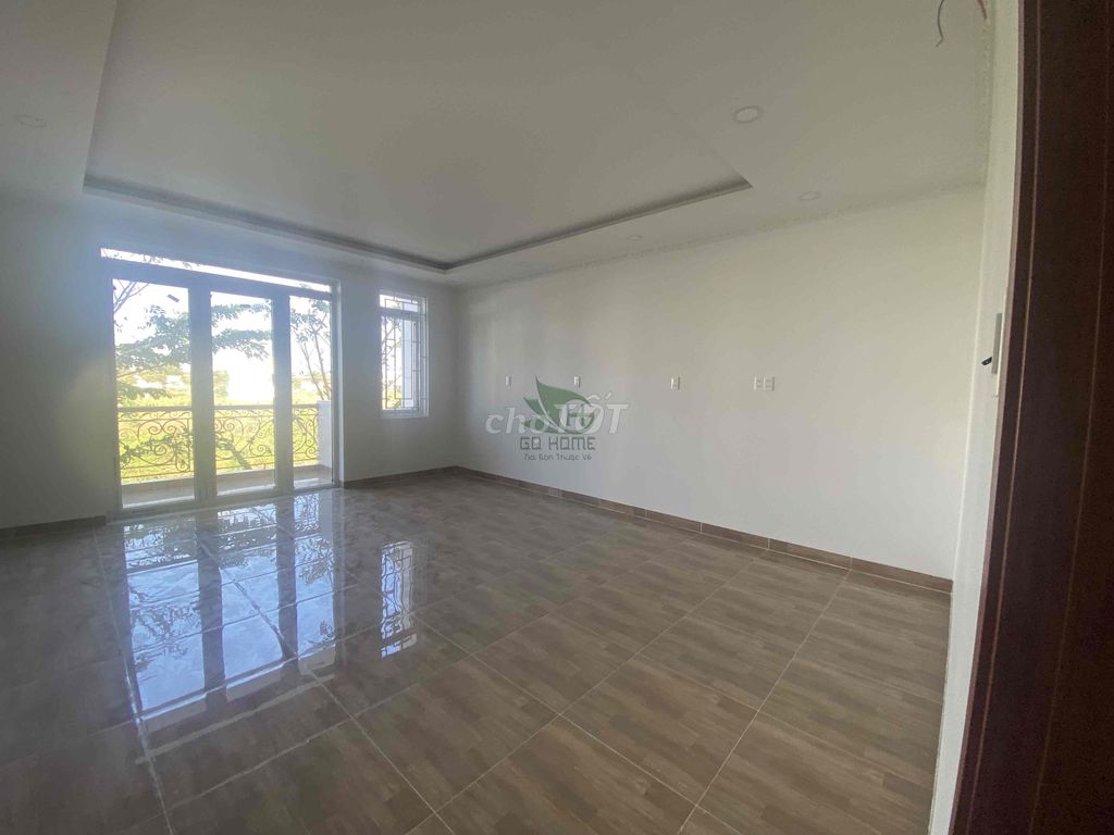 House, 4 спальни, 100.00 м² 4