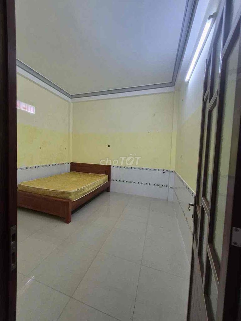 House, 4 спальни, 90.00 м² 9