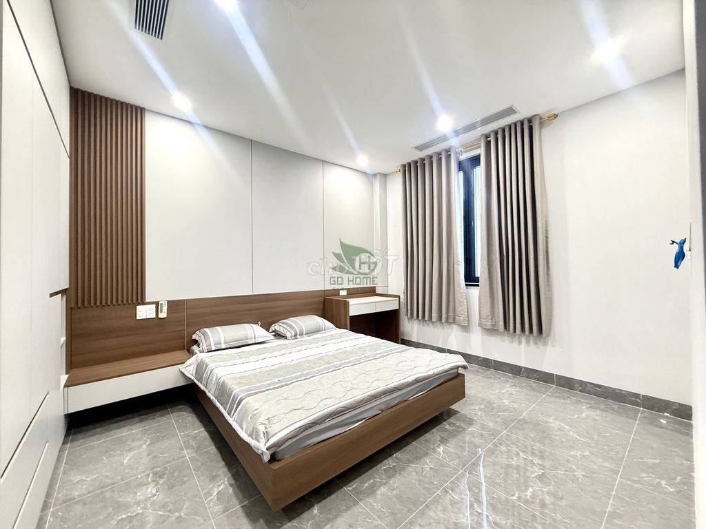 House, 3 спальни, 300.00 м² 6