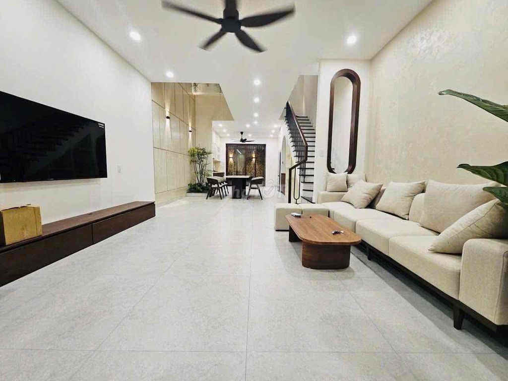 House, 4 спальни, 100.00 м² 3
