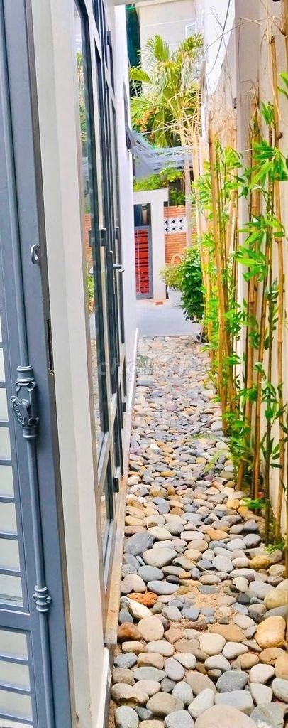 House, 3 спальни, 130.00 м² 2