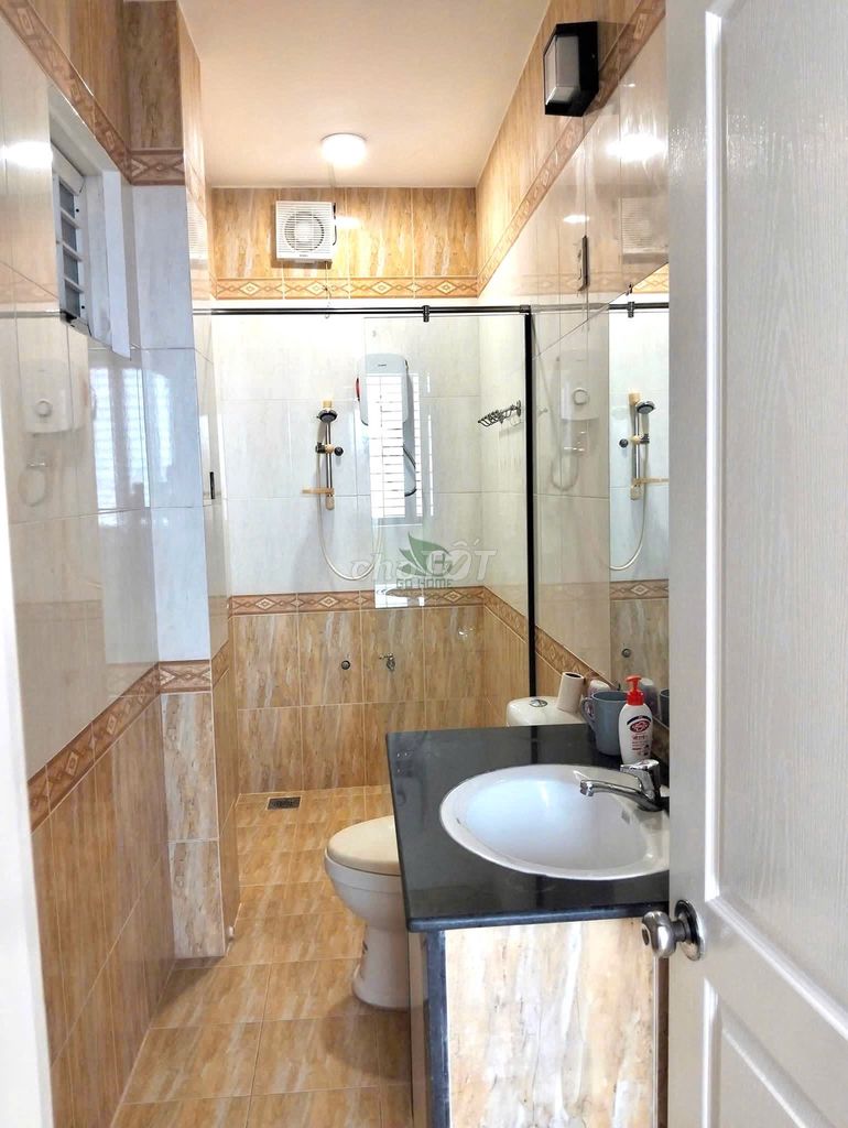House, 3 спальни, 130.00 м² 8