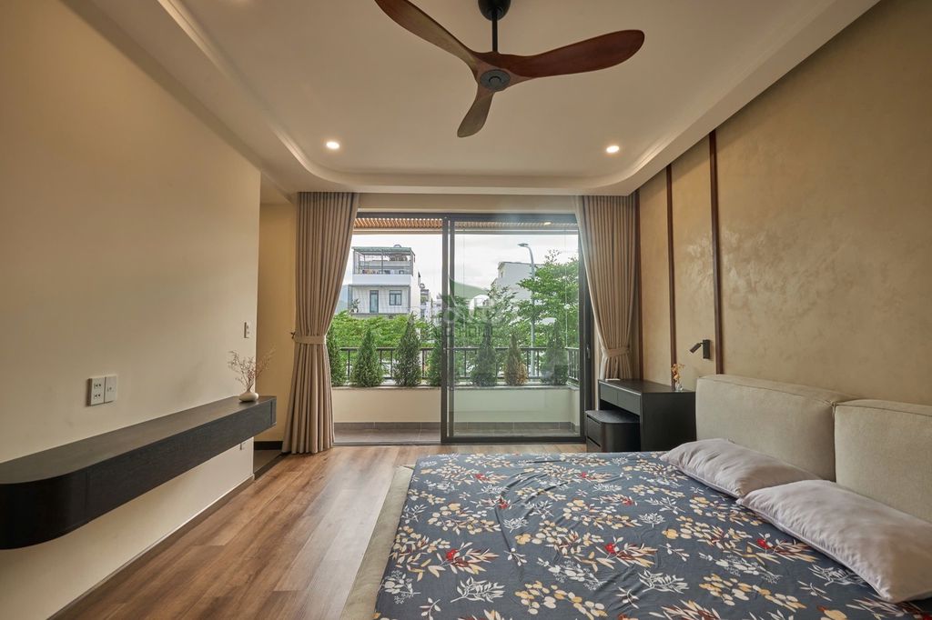 House, 6 спальни, 130.00 м² 8