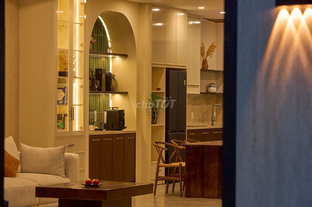 House, 6 спальни, 130.00 м² 8