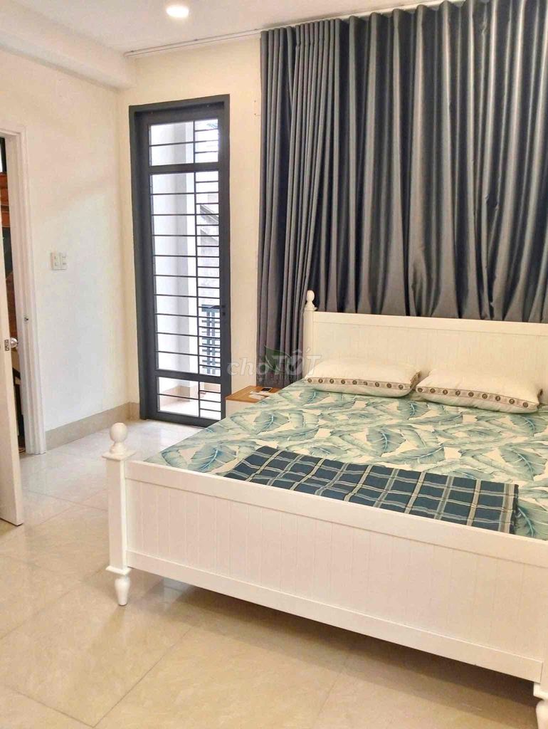 House, 3 спальни, 130.00 м² 9