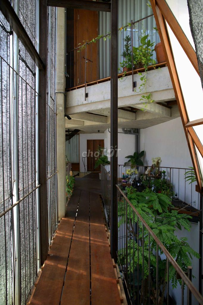 House, 11 спальни, 100.00 м² 10