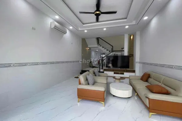 House, 3 спальни, 100.00 м² 2