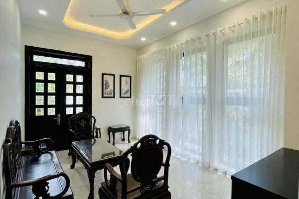 House, 5 спальни, 180.00 м² 7