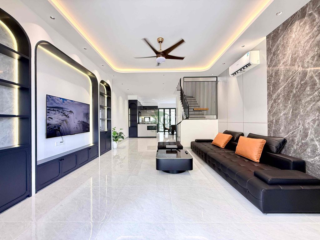 House, 3 спальни, 100.00 м² 2