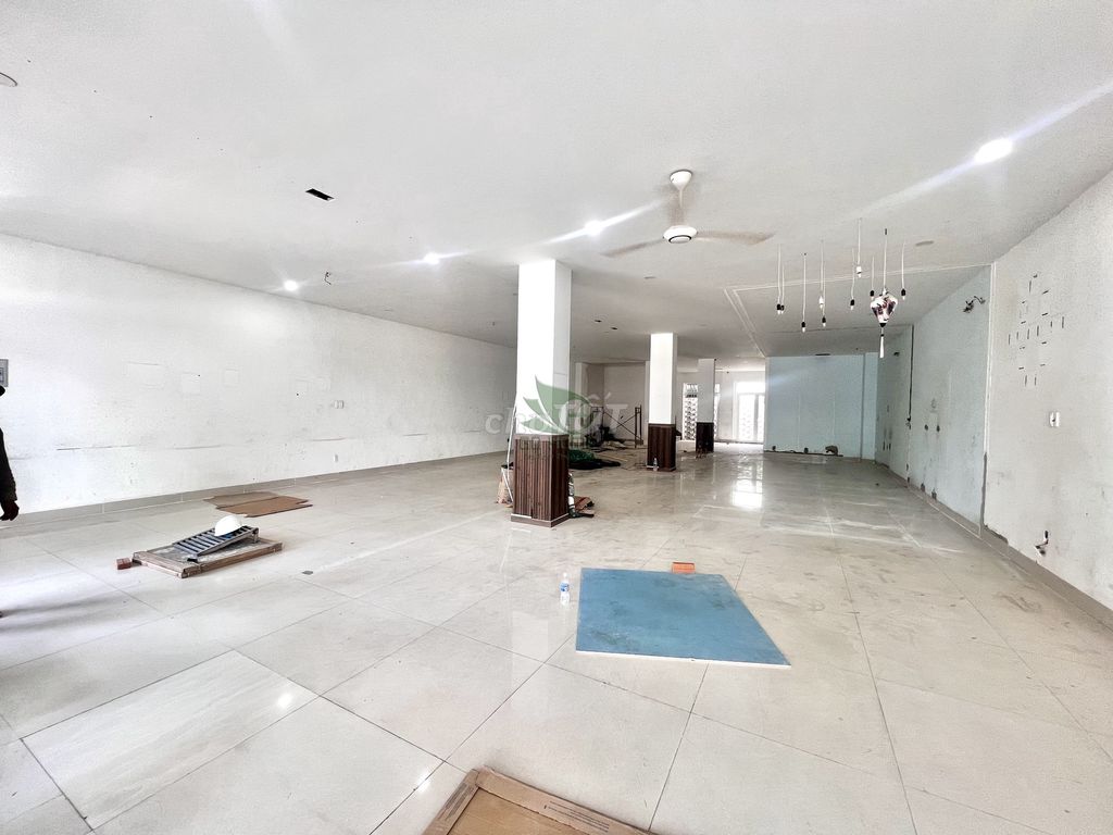 House, 1 спальни, 235.00 м² 6