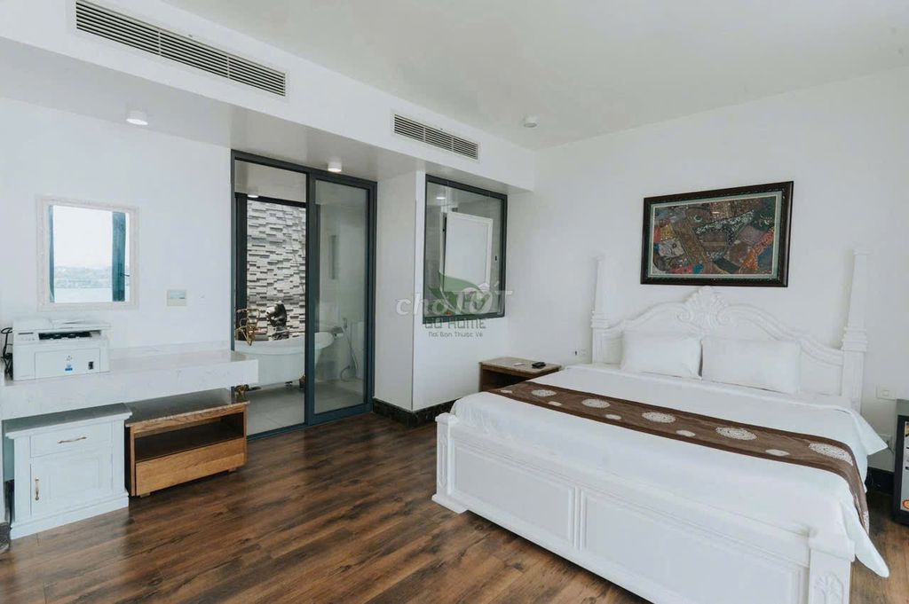 House, 5 спальни, 500.00 м² 4