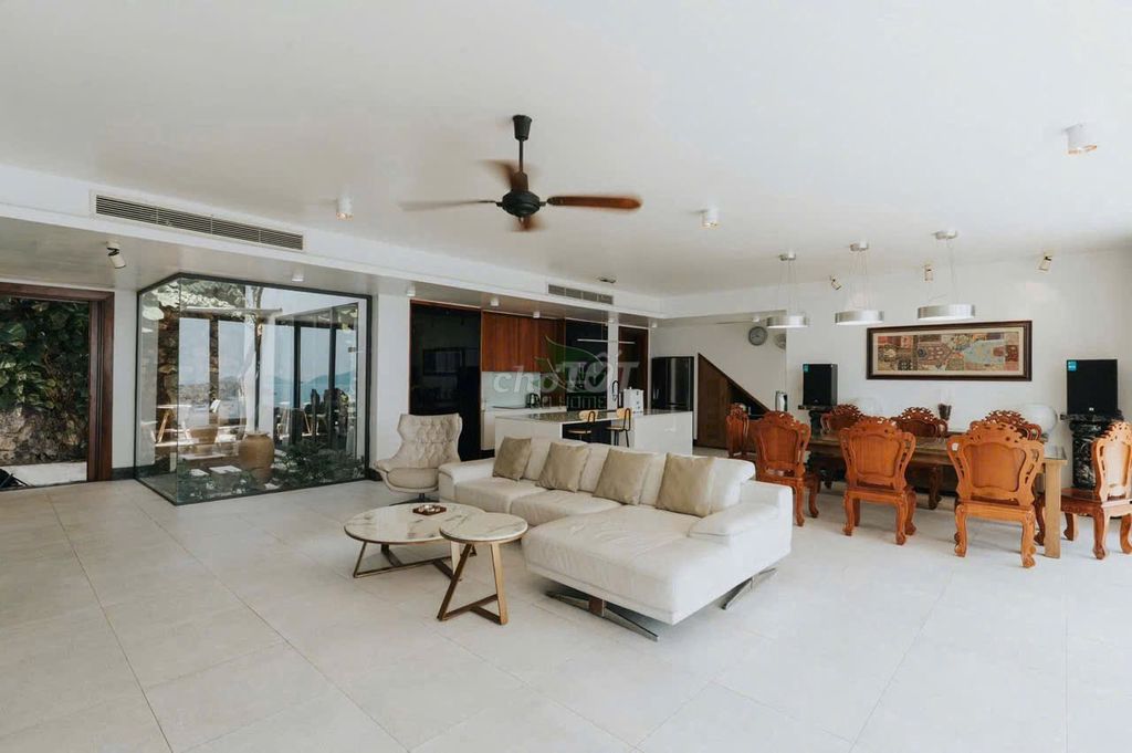 House, 5 спальни, 500.00 м² 5
