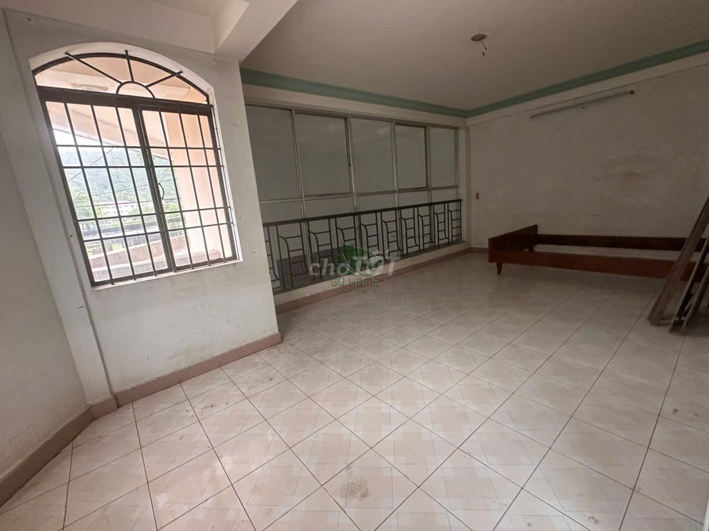 House, 5 спальни, 65.00 м² 6