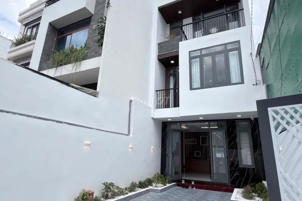 House, 3 спальни, 116.00 м²