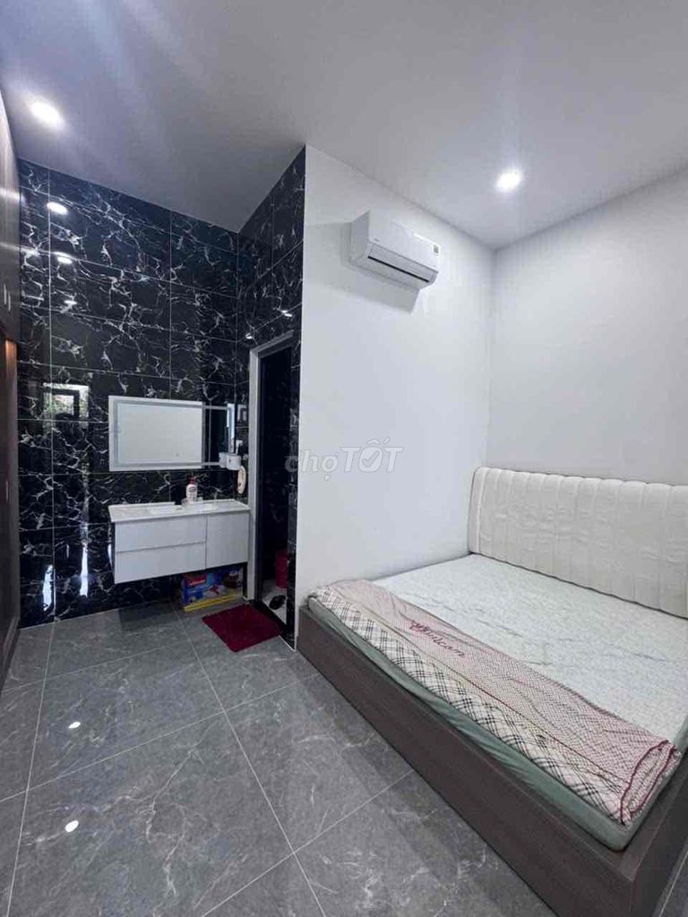 House, 3 спальни, 100.00 м² 8