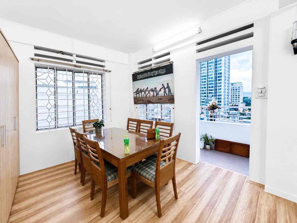 Apartment, 2 спальни, 67.00 м²