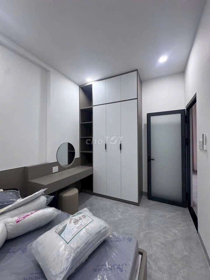 House, 3 спальни, 100.00 м² 3