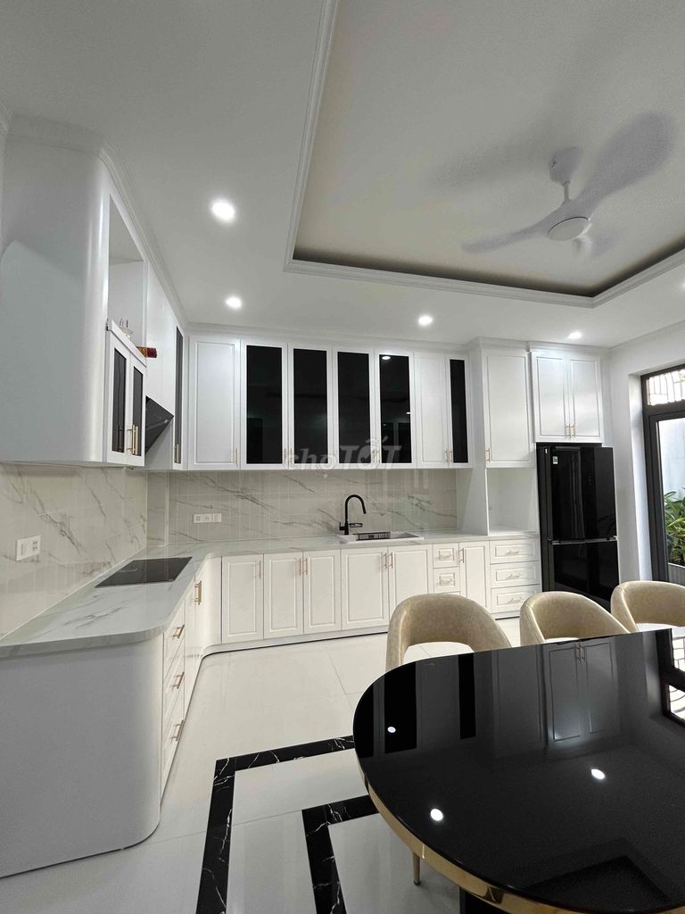 House, 4 спальни, 100.00 м² 6