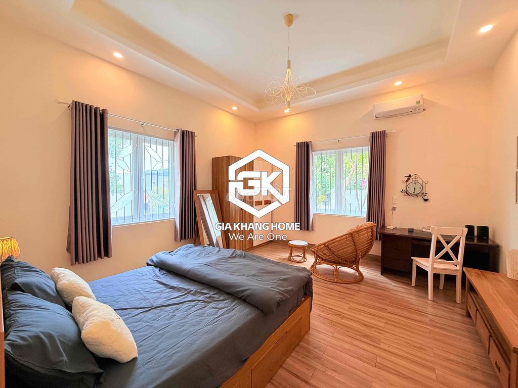 House, 3 спальни, 250.00 м² 6