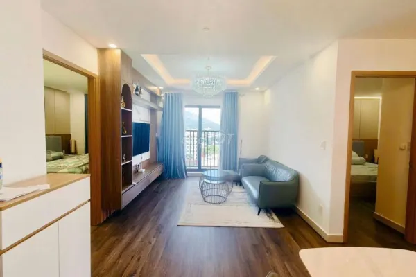 Квартира, 2 спальни · 75 м²