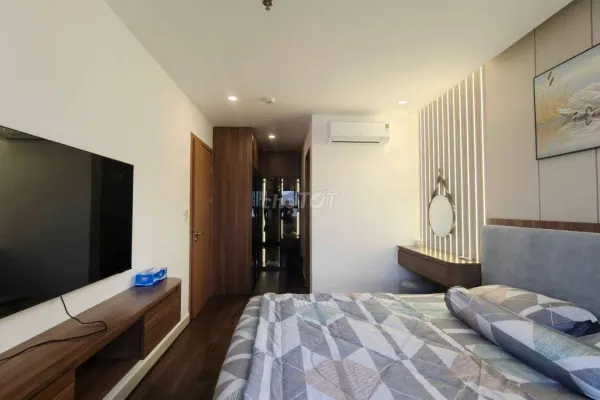 Квартира, 2 спальни · 75 м² 4
