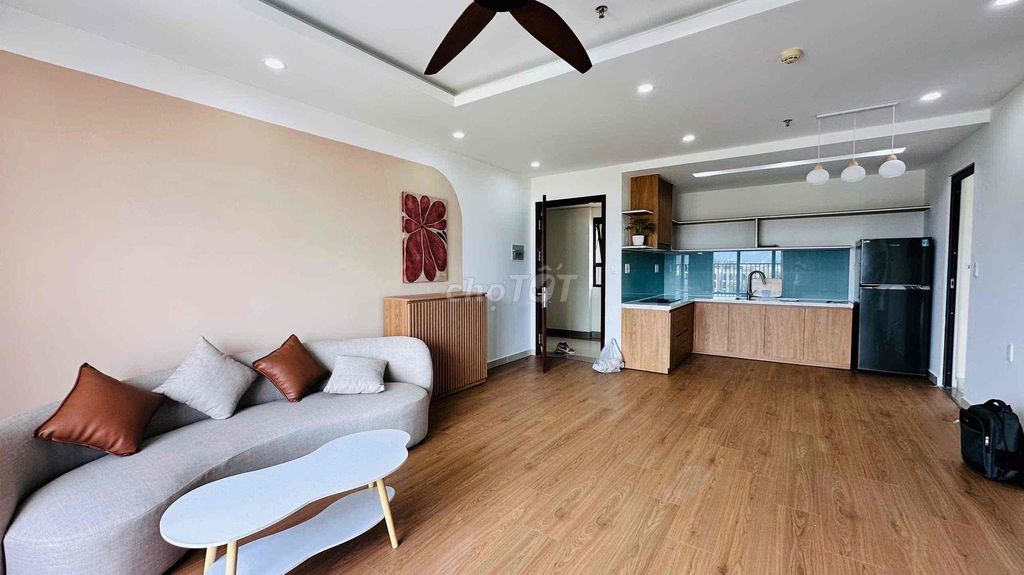 Квартира, 3 спальни · 87 м² 3