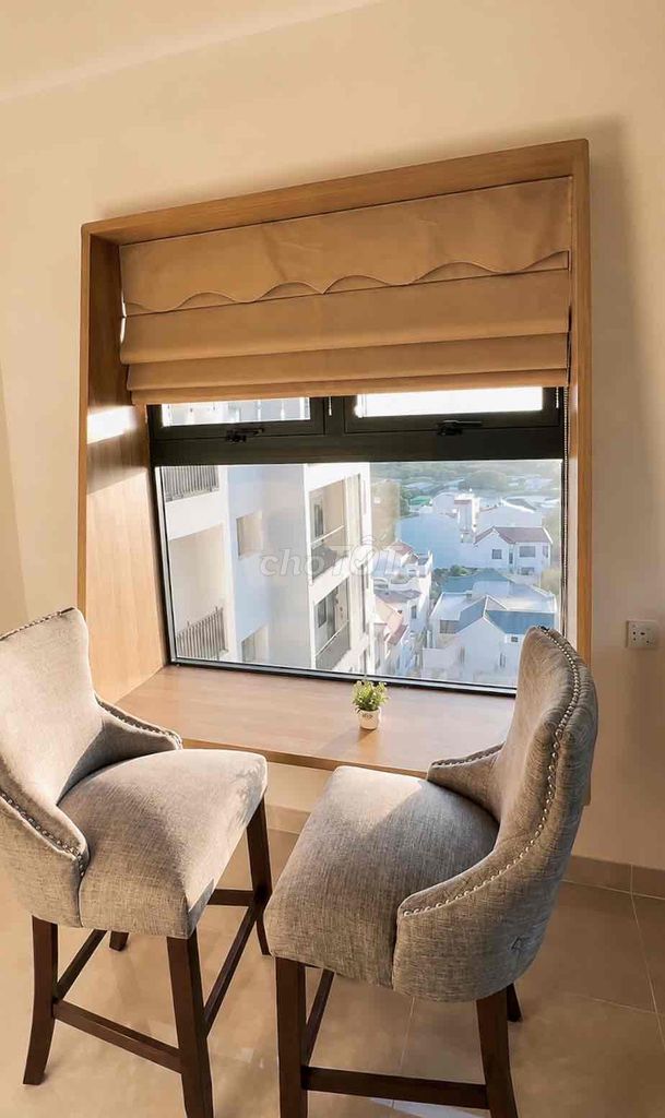 Квартира, 2 спальни · 90 м² 2