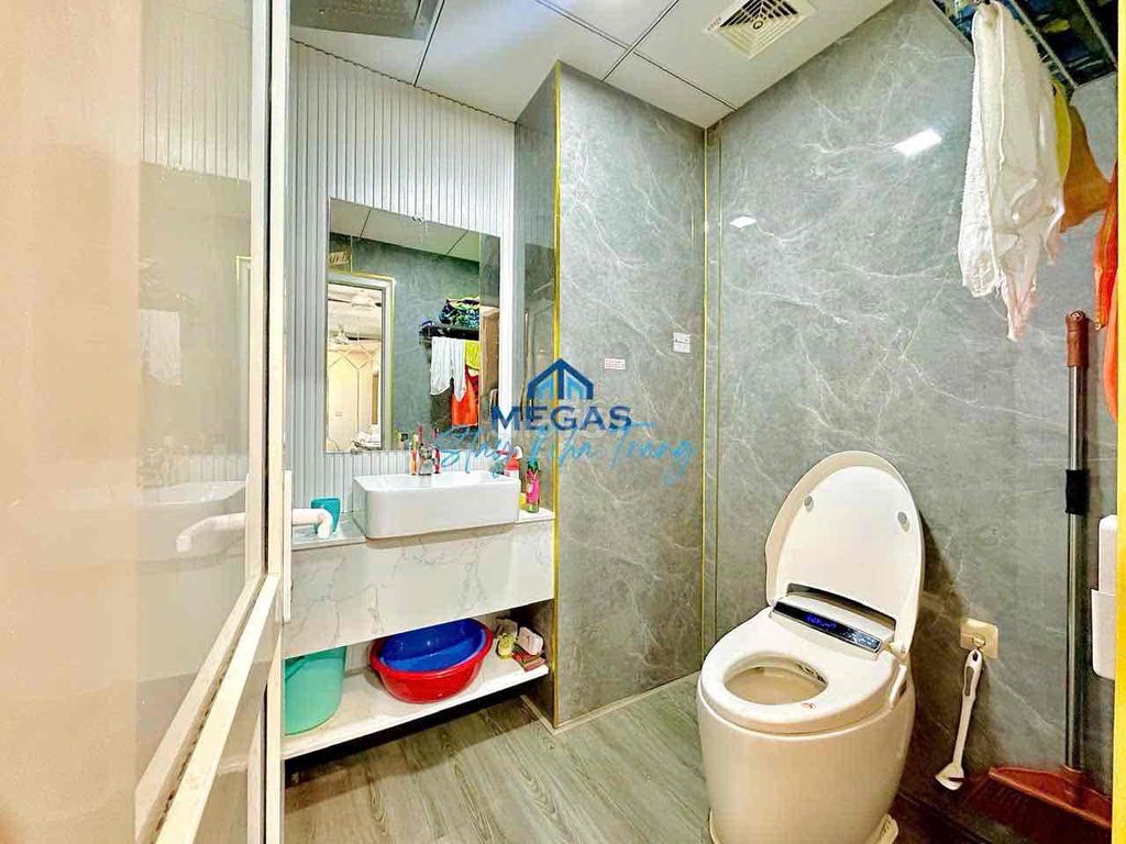 Квартира, 2 спальни · 60 м² 7
