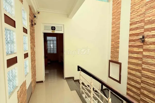 Дом, 11 спален · 90 м² 3