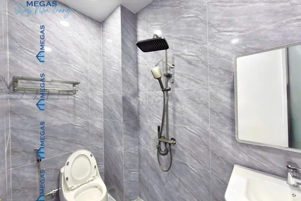 Дом, 3 спальни · 200 м² 3