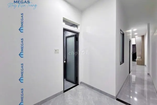 Дом, 3 спальни · 200 м² 7