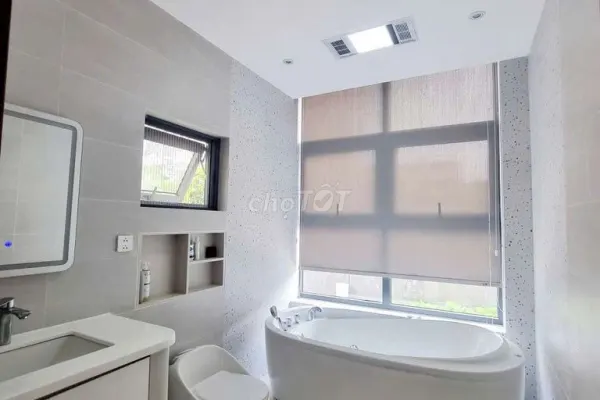 Дом, 3 спальни · 285 м² 4
