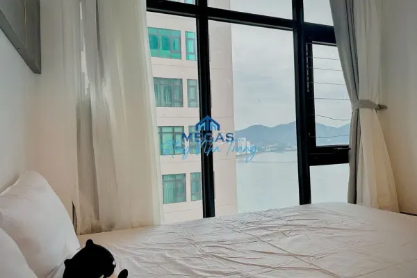 Квартира, 2 спальни · 79 м² 3